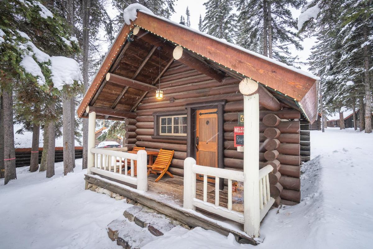 קאסל ג'אנקשן Storm Mountain Lodge & Cabins מראה חיצוני תמונה