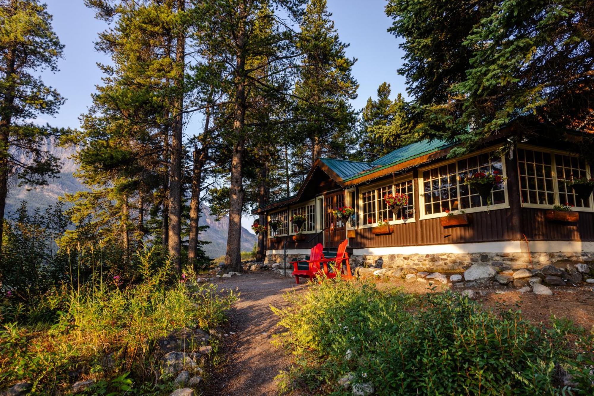 קאסל ג'אנקשן Storm Mountain Lodge & Cabins מראה חיצוני תמונה